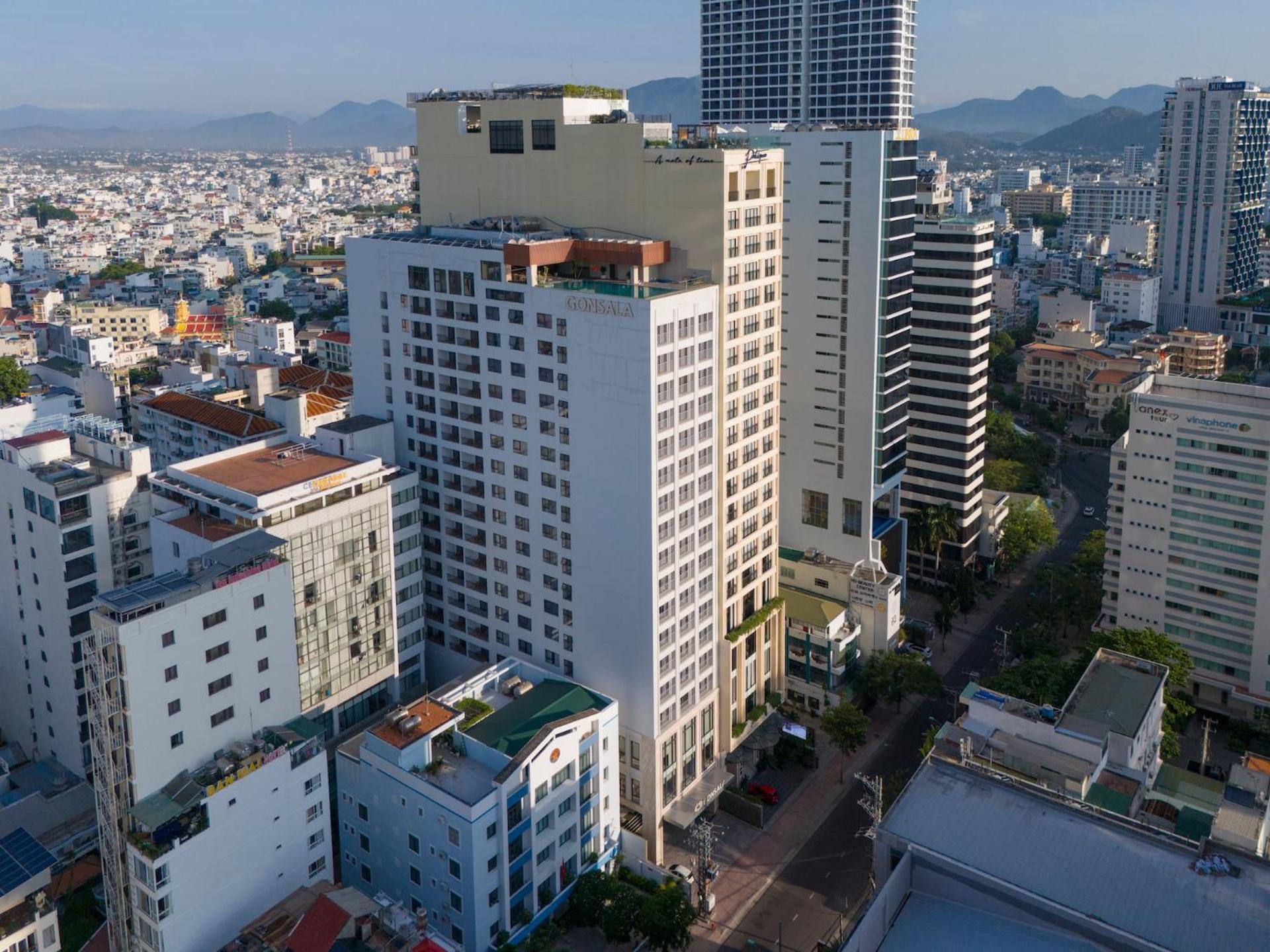 Gonsala Hotel נה טראנג מראה חיצוני תמונה