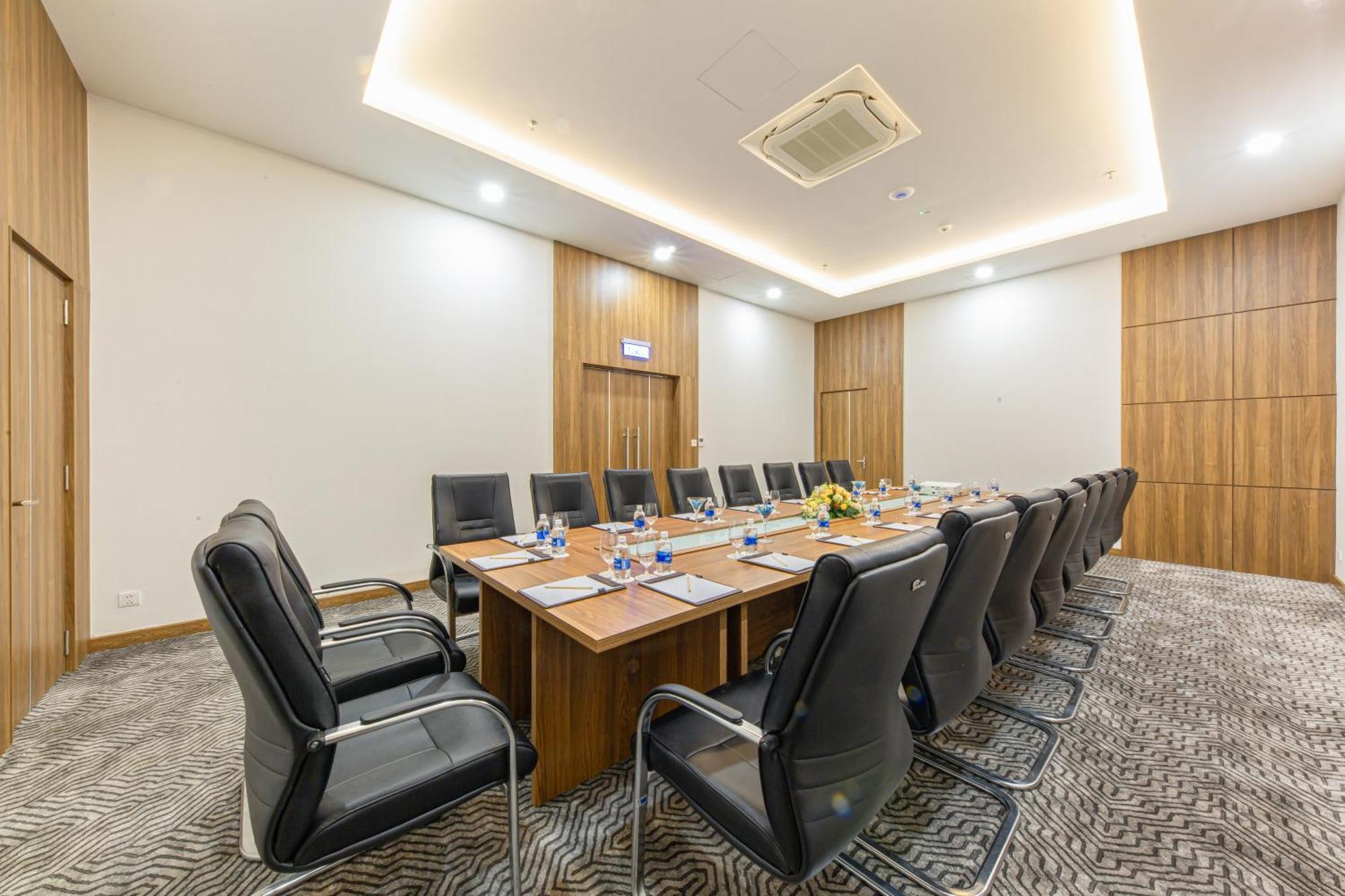 Gonsala Hotel נה טראנג מראה חיצוני תמונה
